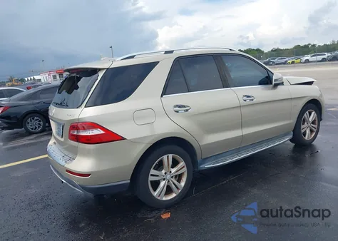 2012 Mercedes-Benz Ml 350 4Matic z USA, uszkodzony, nr VIN 4JGDA5HB5CA090936